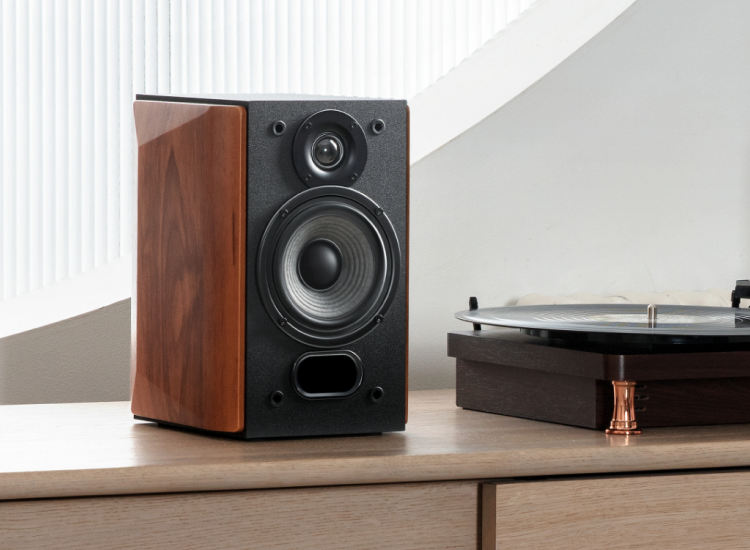 Edifier R1380DB - Professional Bookshelf Speakers (brown)
